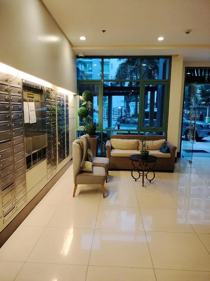 Aparthotel Rqui Condotel In Naia Terminal 3 At Two Palmtree Villas Pasay